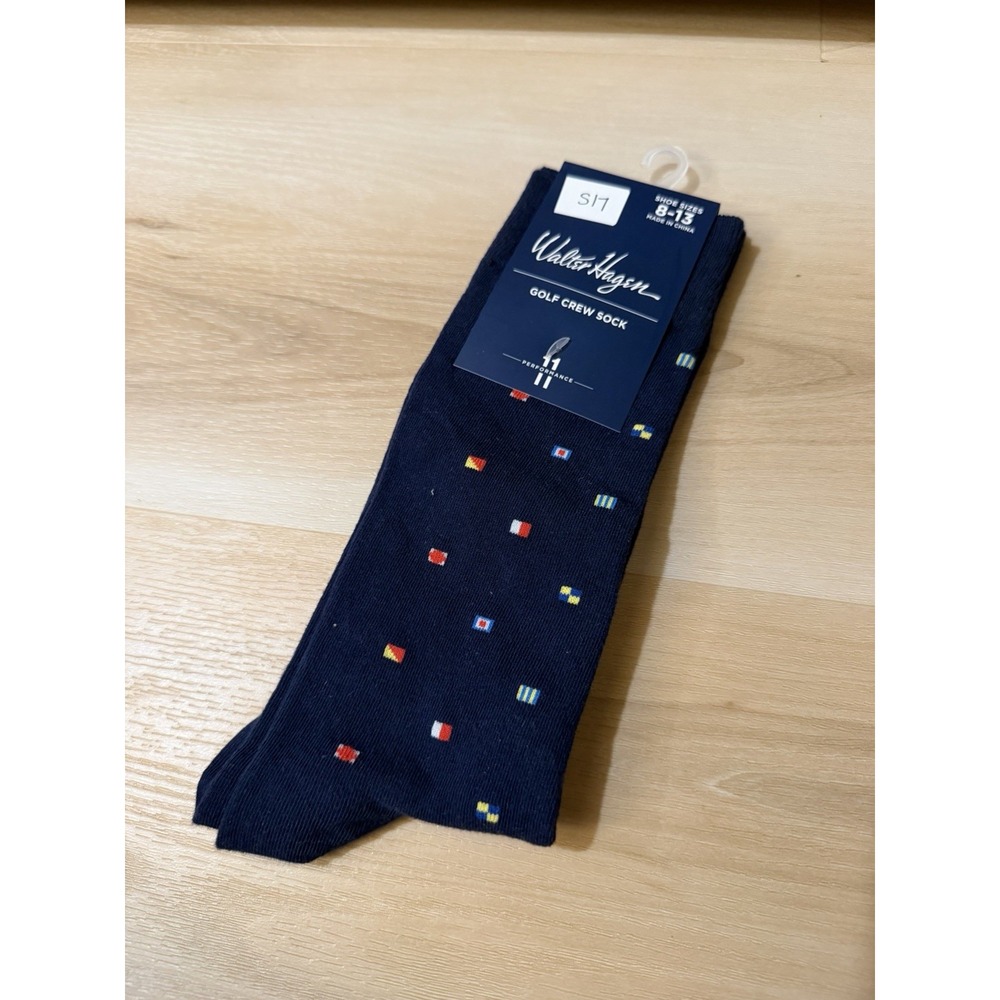 Walter Hagen Men's Large 1 Pack Crew Novelty Navy Nautical Flags Socks 8-13